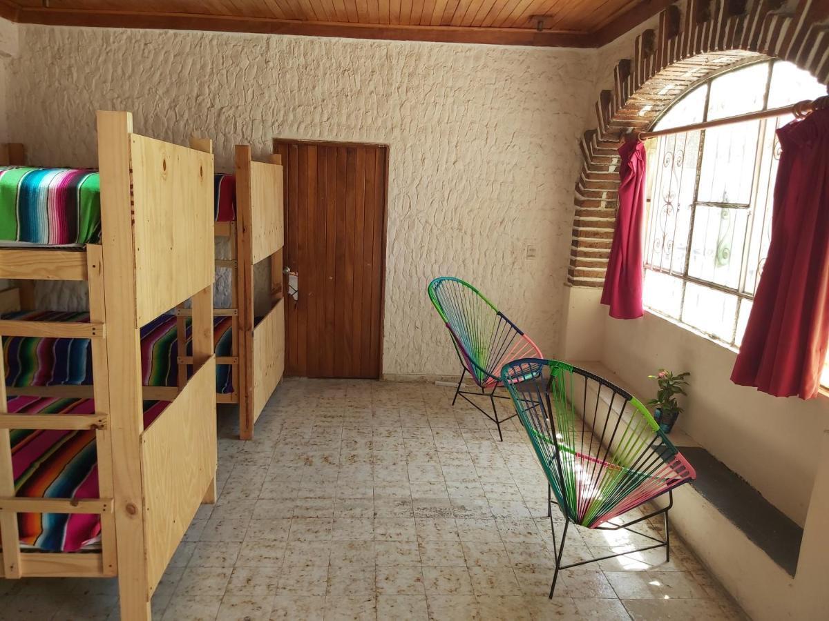 El Sunset Hostel Puerto Vallarta Eksteriør bilde